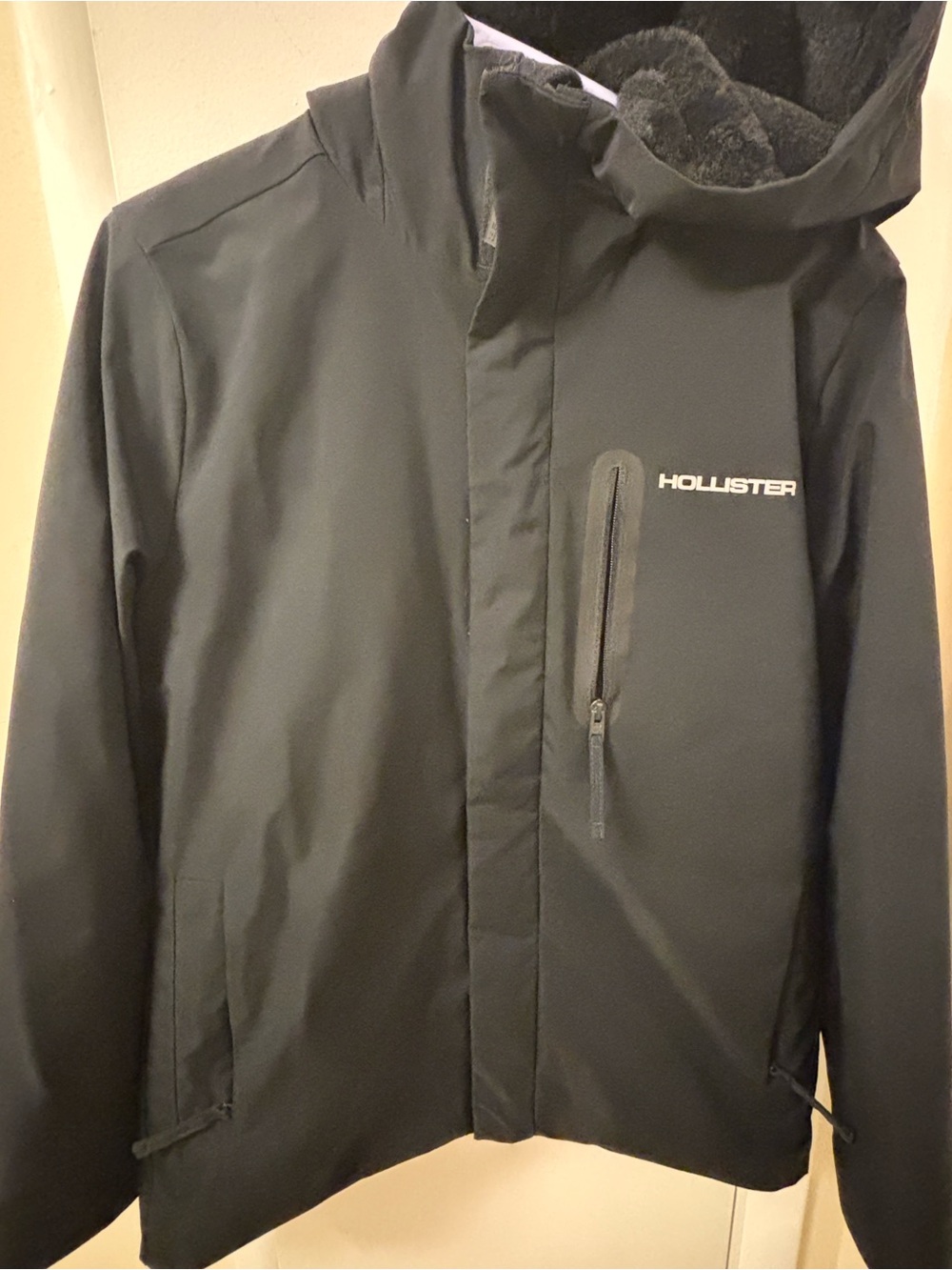Hollister black men’s winter coat Small